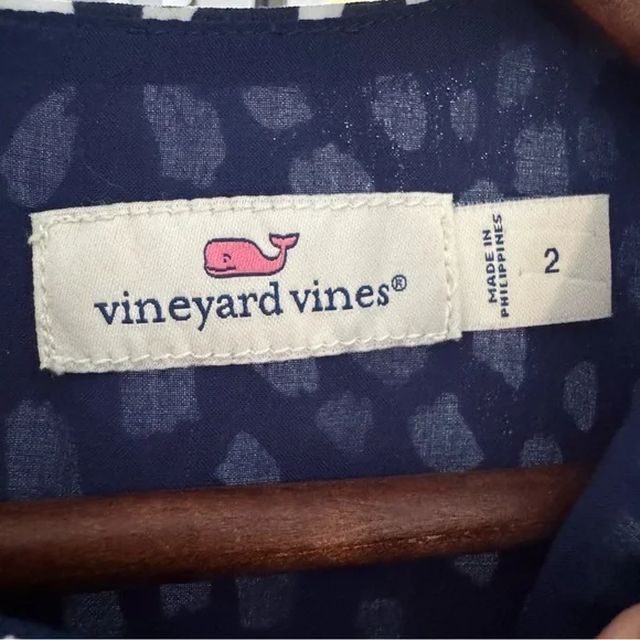 Vineyard Vines Painted Dots Sleeveless Dress. Size: 2 - Picture 8 of 12